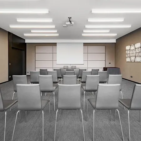 Ac 4* Bologna
